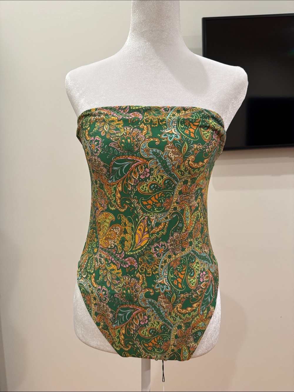 Skatie Strapless One-Piece Swimsuit in Green Paisley